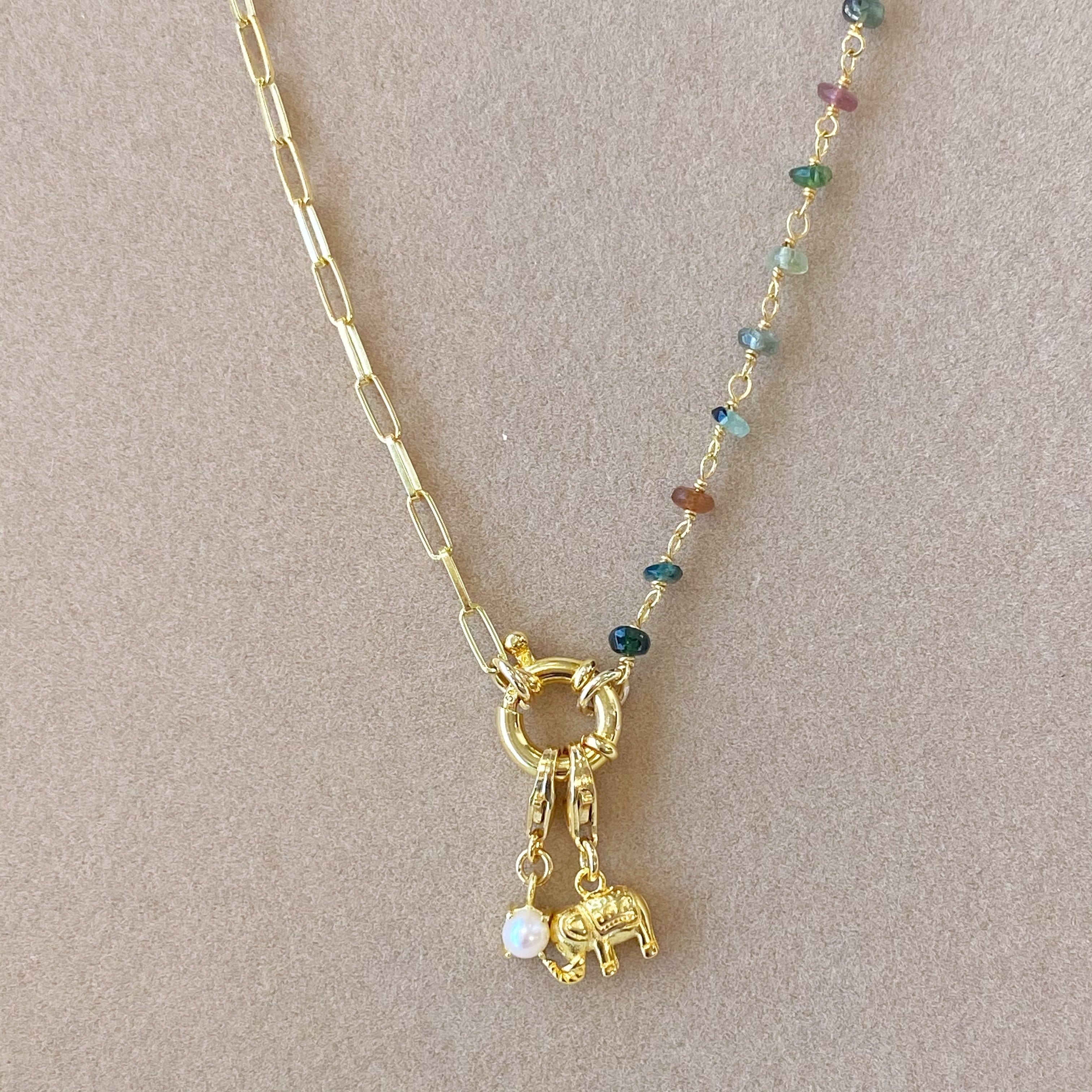 Charm Tas