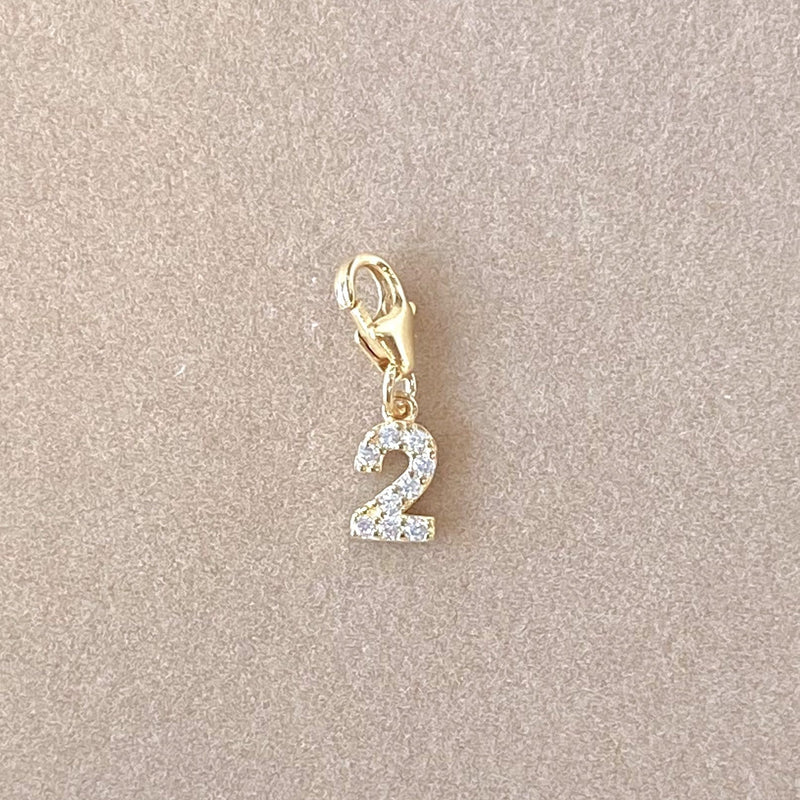 Charm Numara Gold
